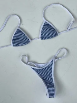 Design By Si Elyna bikini med striber - Blå/hvid Hot