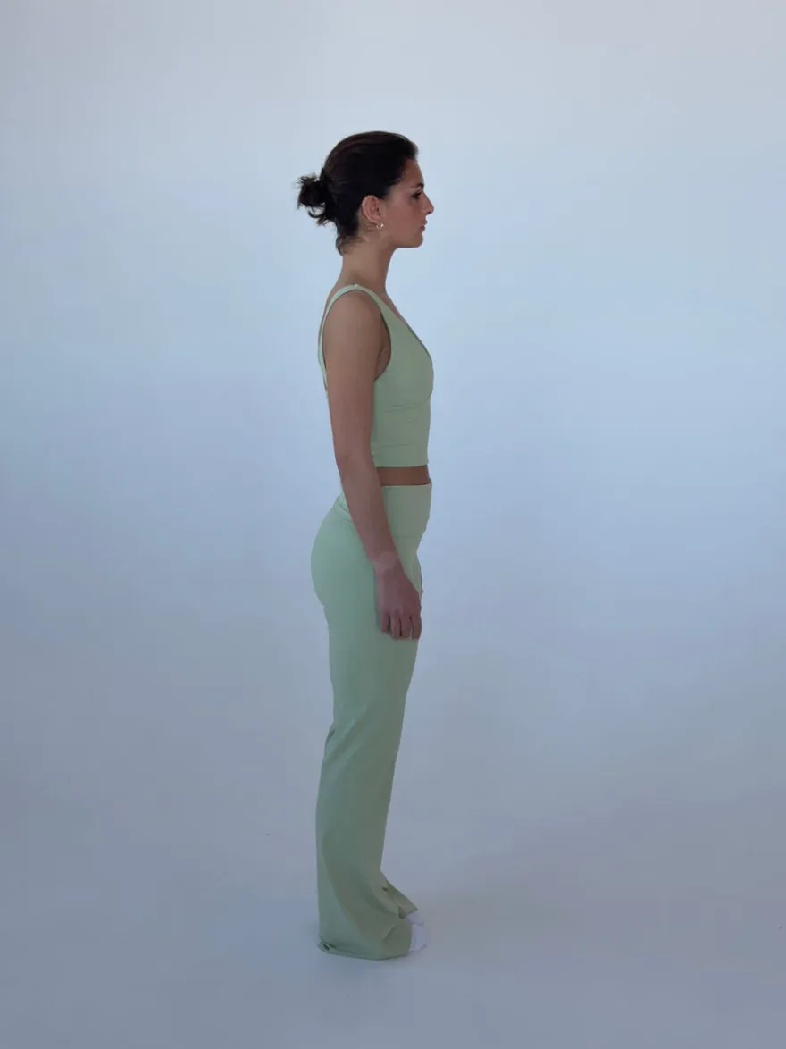 Design By Si Essential flared pants - Matcha Hot
