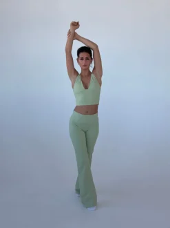 Design By Si Essential flared pants - Matcha Hot