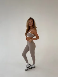 Design By Si Essential leggings - Ash Hot