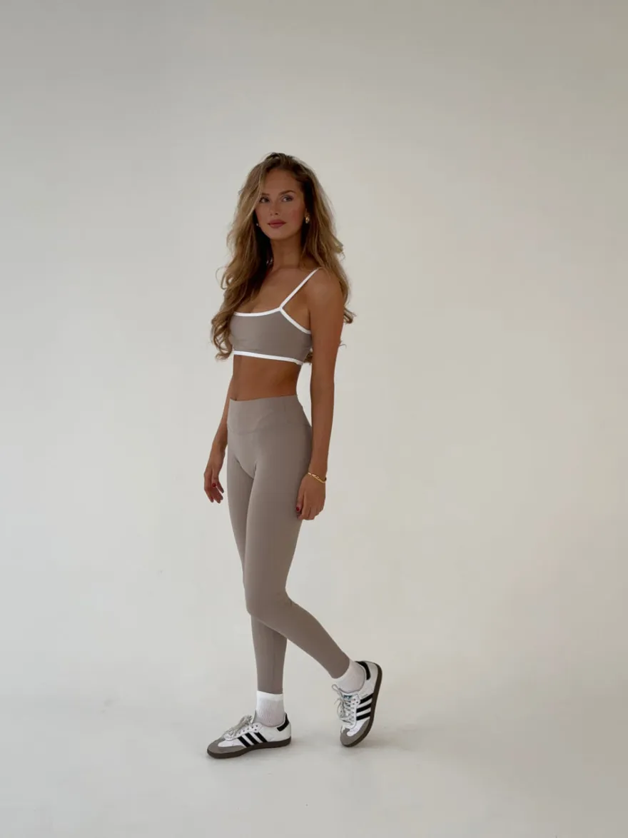 Design By Si Essential leggings - Ash Hot