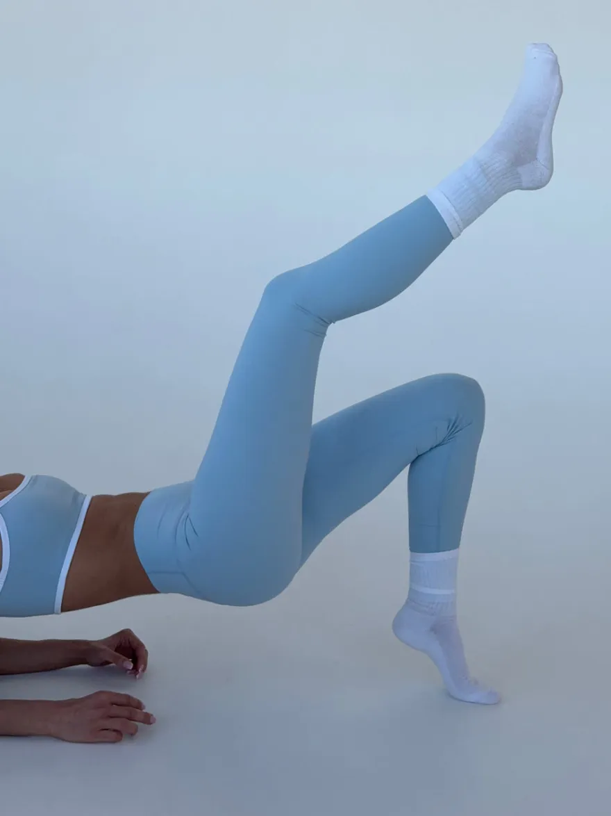 Design By Si Essential leggings - Sky Hot