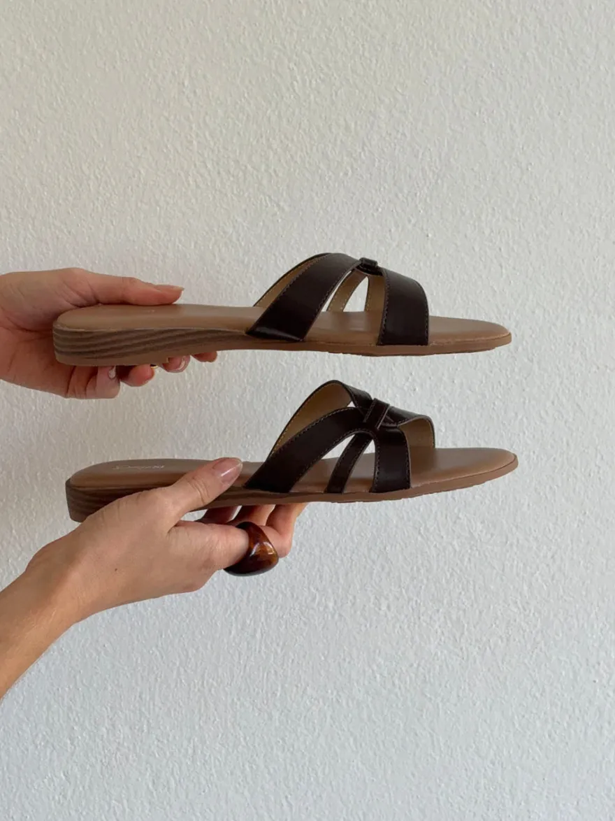 Design By Si Figma sandaler - Mørkebrun/beige Hot
