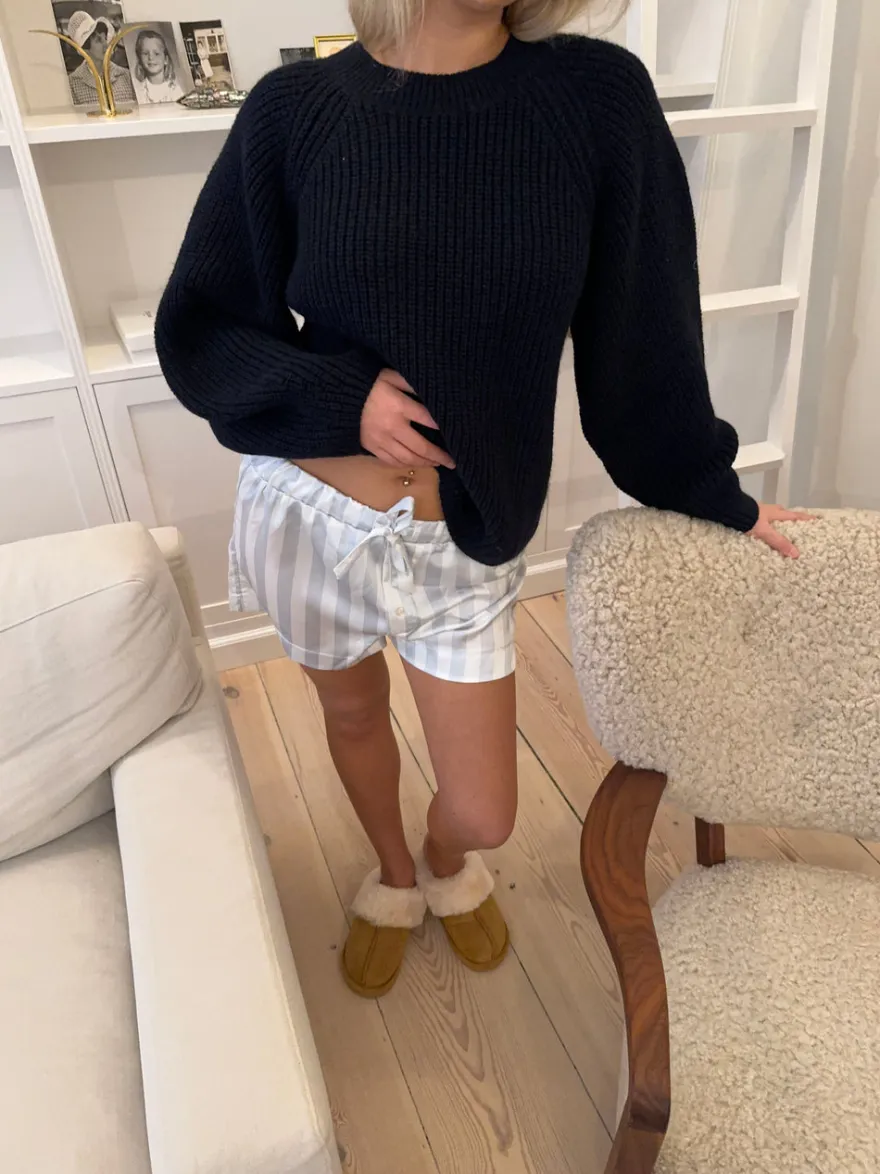 Design By Si Finna pyjamasshorts med striber - Lyseblå/hvid Sale