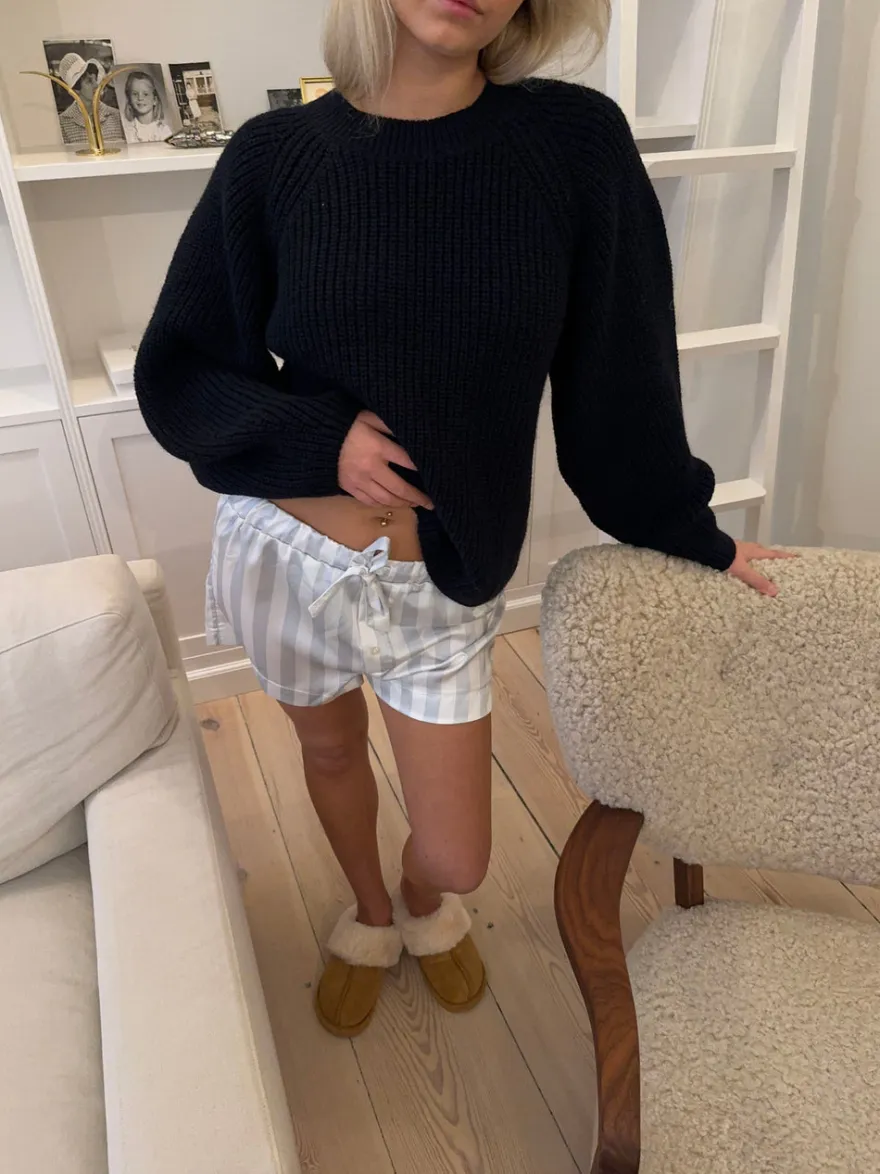 Design By Si Finna pyjamasshorts med striber - Lyseblå/hvid Sale