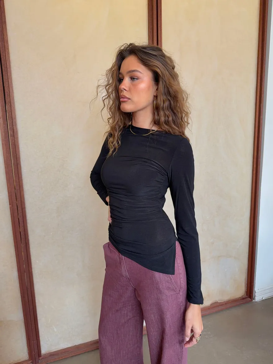 Design By Si Florine bluse med lange ærmer - Sort