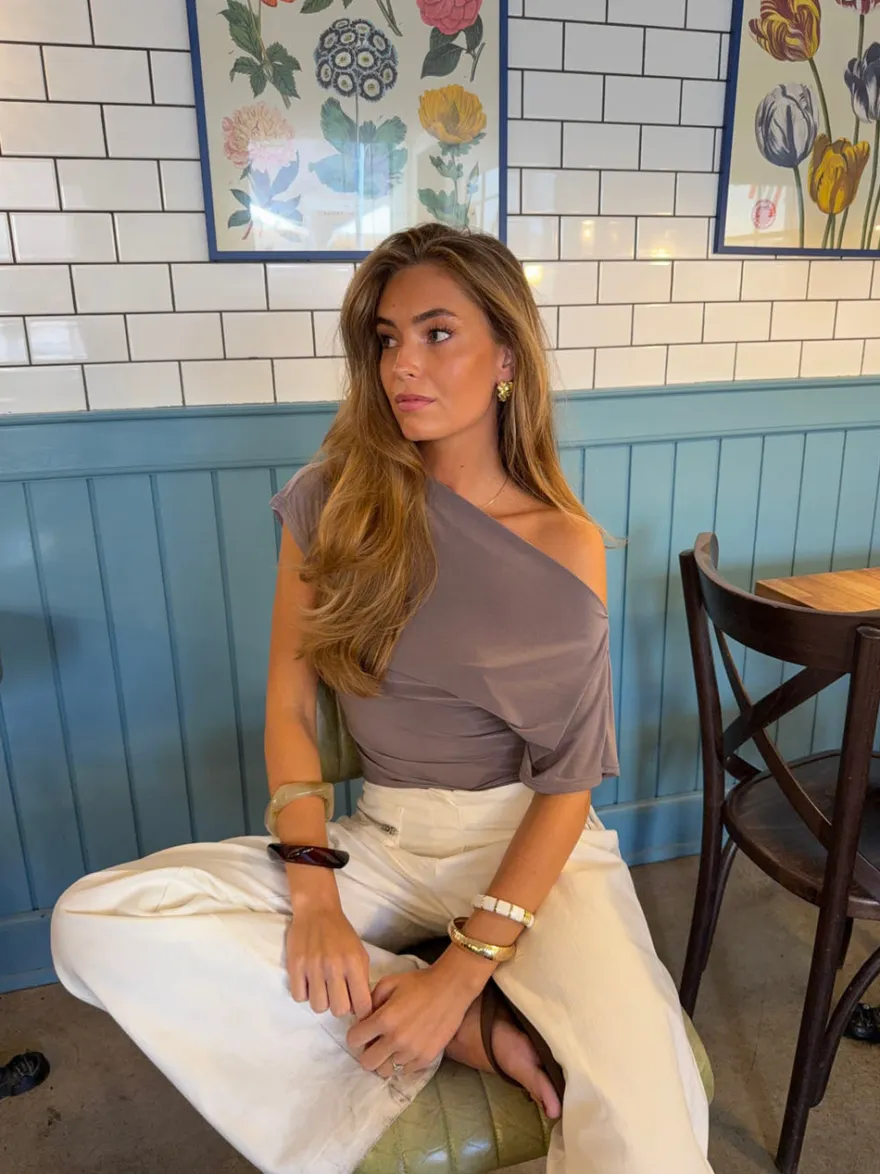 Design By Si Florine figursyet t-shirt - Taupe Online