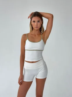 Design By Si Folded essential shorts - Marshmallow Outlet