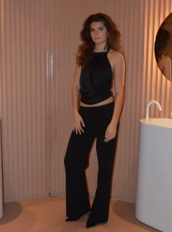 Design By Si Frida halterneck top med åben ryg - Sort