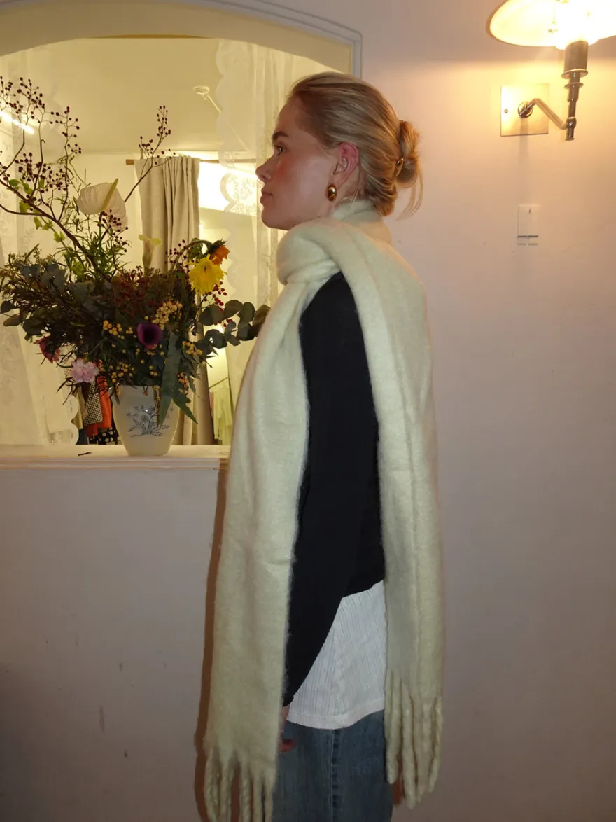 Design By Si Gale tørklæde - Lysegul