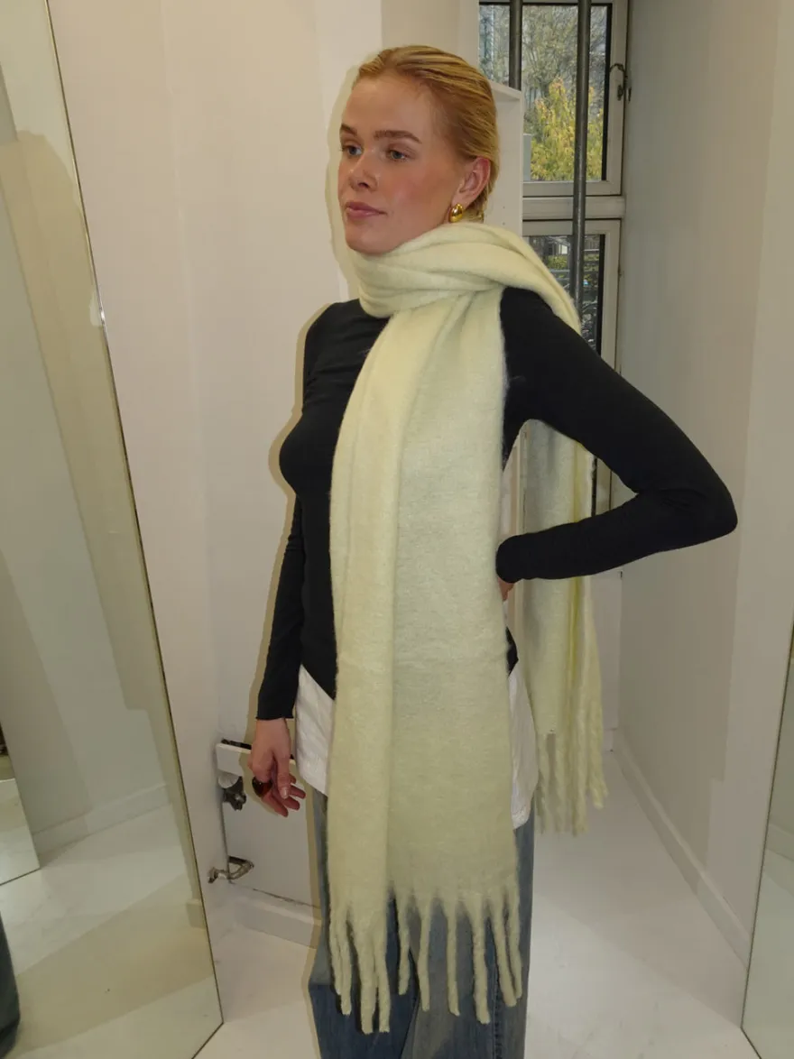 Design By Si Gale tørklæde - Lysegul