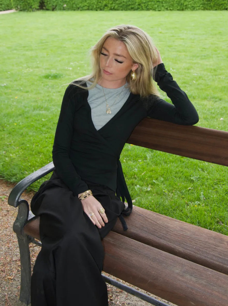 Design By Si Hekla bluse med bindebånd - Sort New