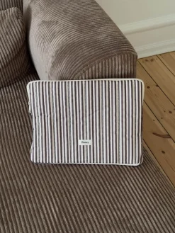 Design By Si Honey computersleeve med striber - Beige/brun Sale