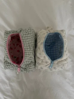 Design By Si Honey lille toilettaske - Hvid/grøn ternet Discount