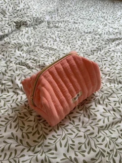Design By Si Honey lille toilettaske - Koral Outlet