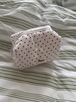Design By Si Honey lille toilettaske med prikker - Hvid/rød Sale