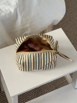 Design By Si Honey lille toilettaske med striber - Beige/grøn New