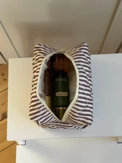 Design By Si Honey lille toilettaske med striber - Beige/brun New