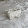 Design By Si Honey lille toilettaske - Off white med bamser Hot