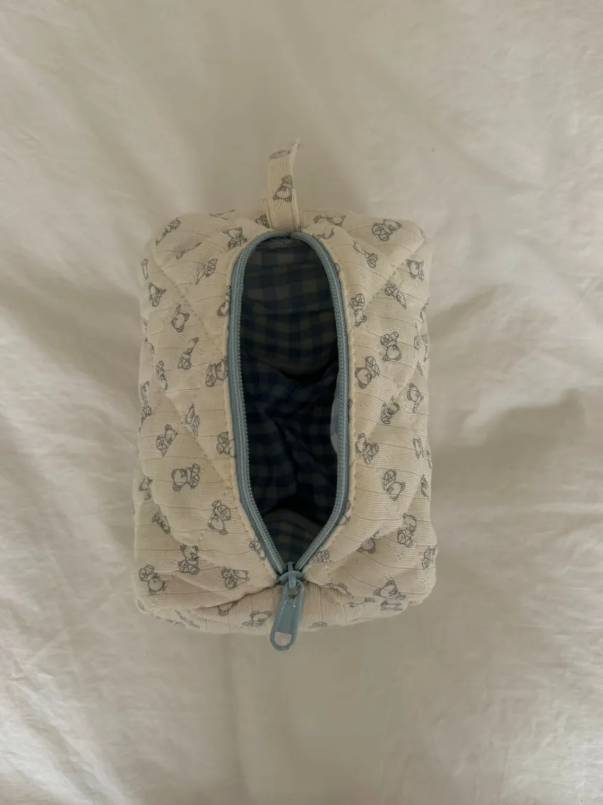 Design By Si Honey lille toilettaske - Off white med bamser Hot