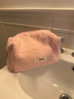 Design By Si Honey stor toilettaske - Lyserød fluffy Discount