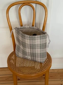 Design By Si Honey toilettaske med tern - Beige/grøn Clearance