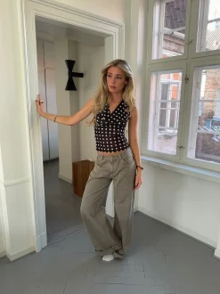 Design By Si Ida top med polkaprikker - Sort/hvid Outlet