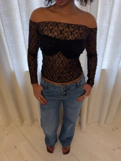 Design By Si Inez blondebluse - Sort Hot