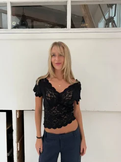 Design By Si Isabel blondetop - Sort Hot
