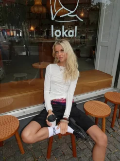 Design By Si Kaia langærmet cashmere bluse - Hvid