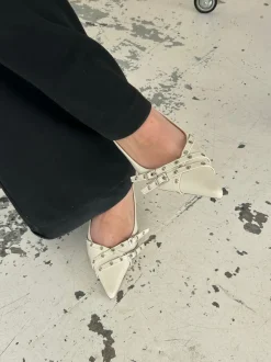 Design By Si Kandy slingback stiletter - Cream Online