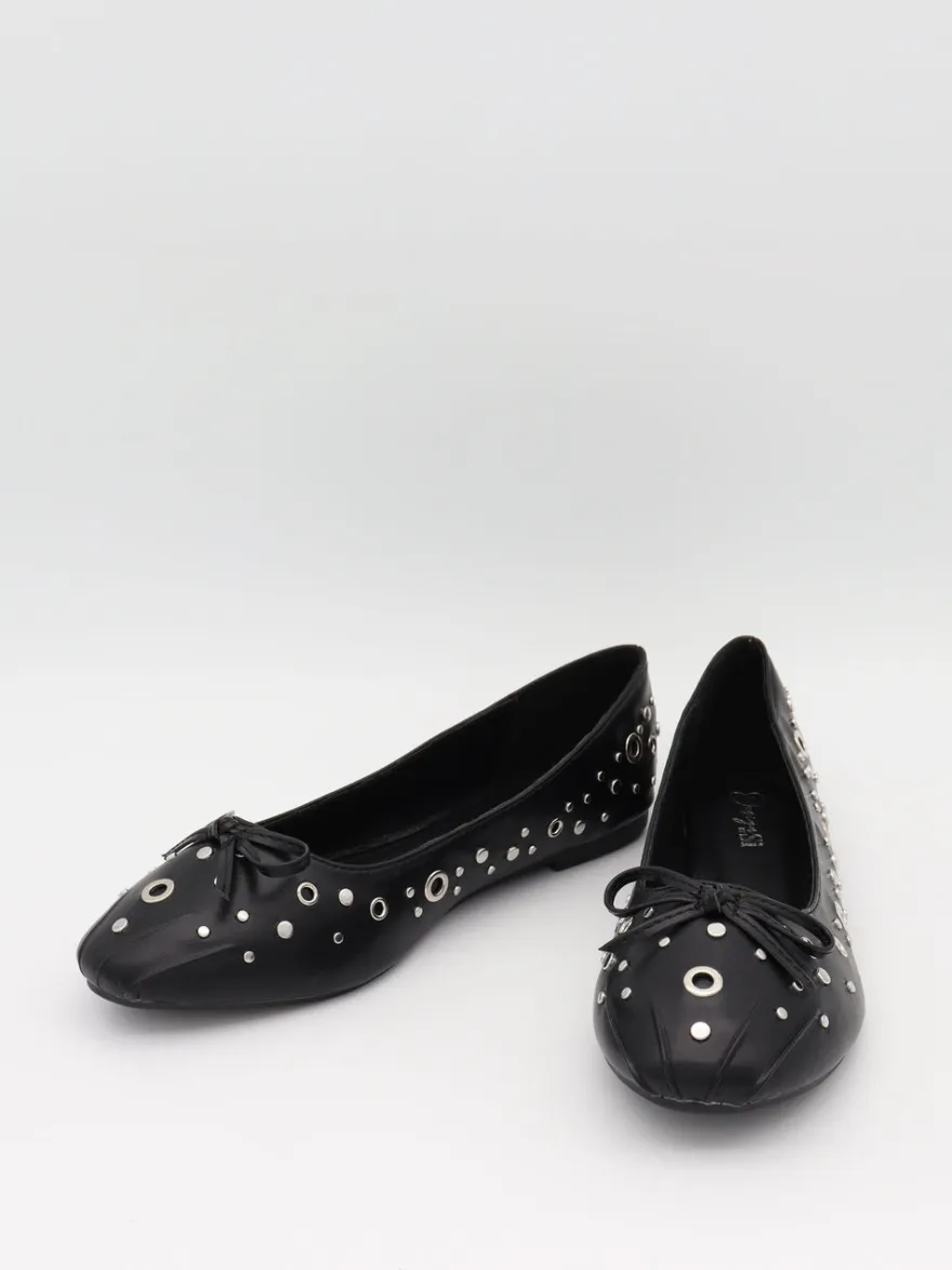 Design By Si Katarine ballerinaer med nitterdetaljer - Sort Clearance