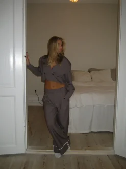 Design By Si Katrine cropped blazer - Brun melange Best