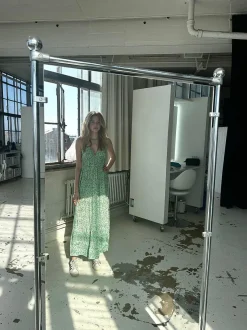 Design By Si Kimora kjole - Grøn Outlet