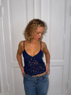 Design By Si Lenia top med palietter - Navy Online