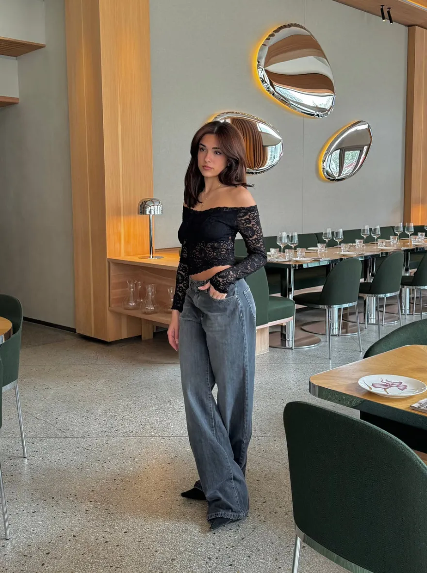 Design By Si Lilly off shoulder blondebluse - Sort