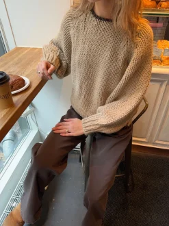 Design By Si Lilou striktrøje - Beige/brun Clearance