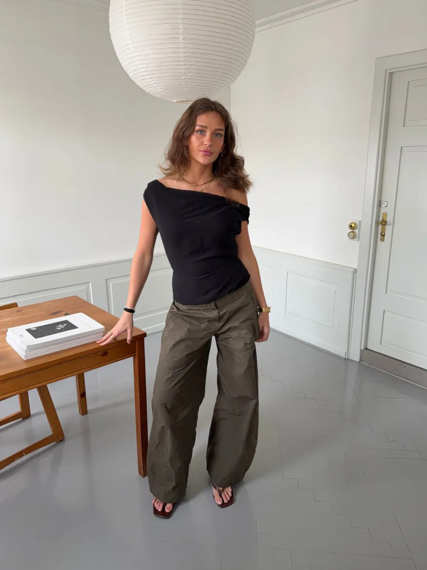 Design By Si Lily top - Sort Online