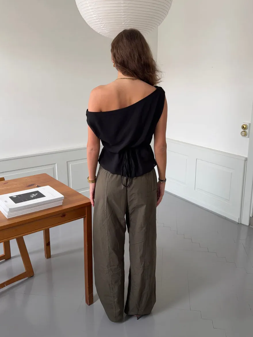Design By Si Lily top - Sort Online