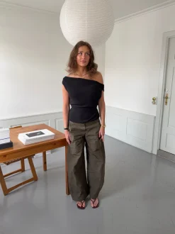 Design By Si Lily top - Sort Online