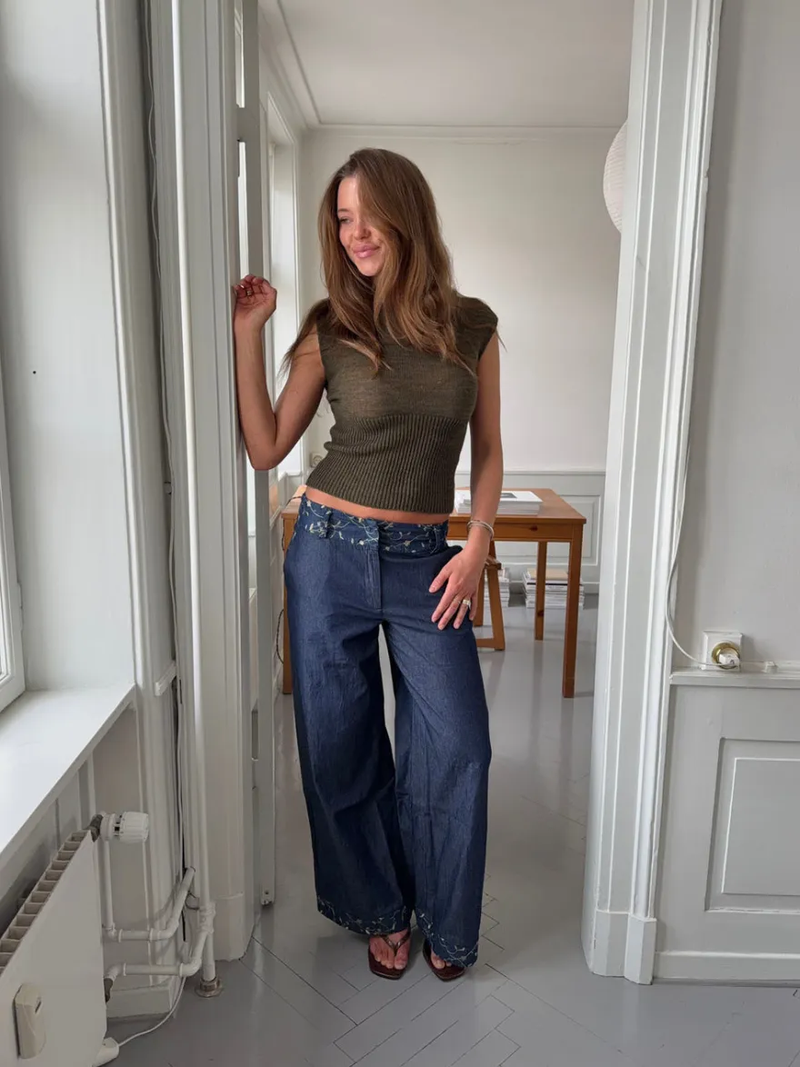 Design By Si Lolita bukser med broderede blomster - Blå Clearance