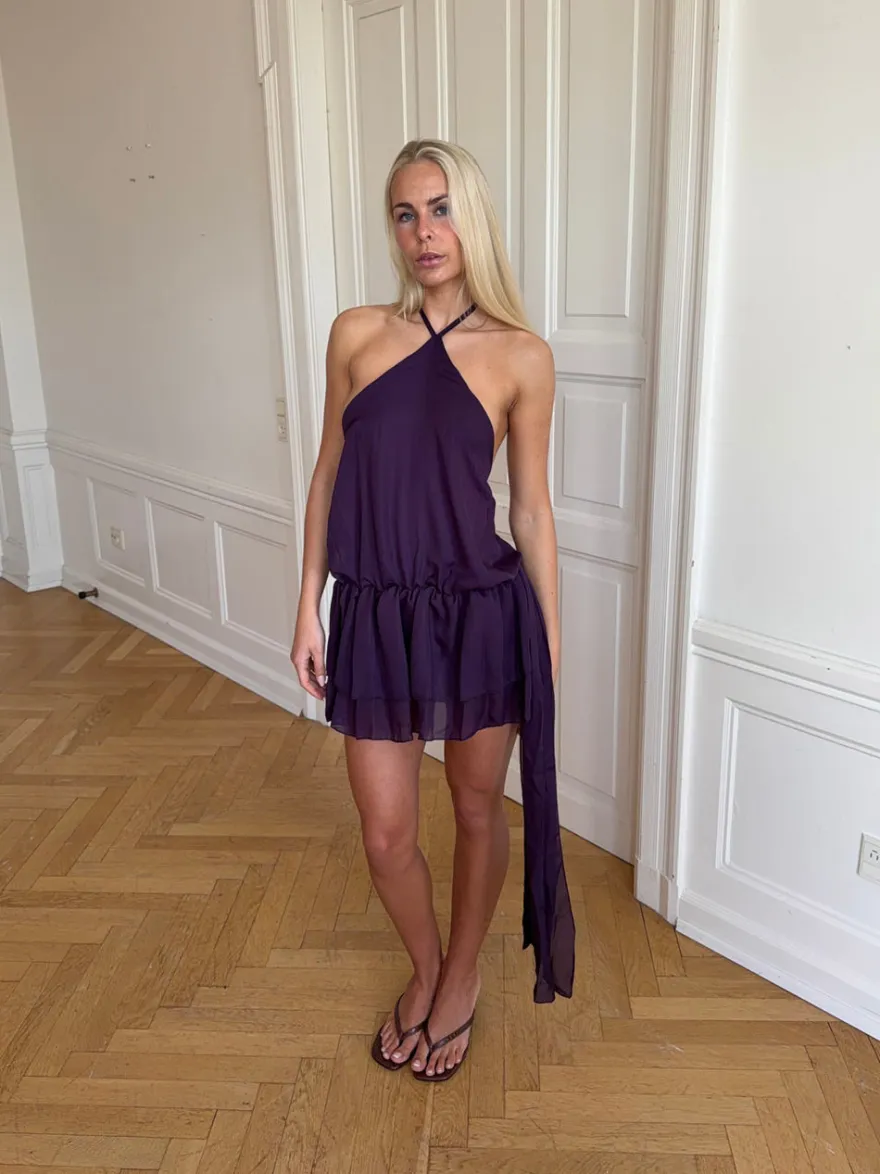 Design By Si Lulitiana kjole med halterneck - Lilla Discount