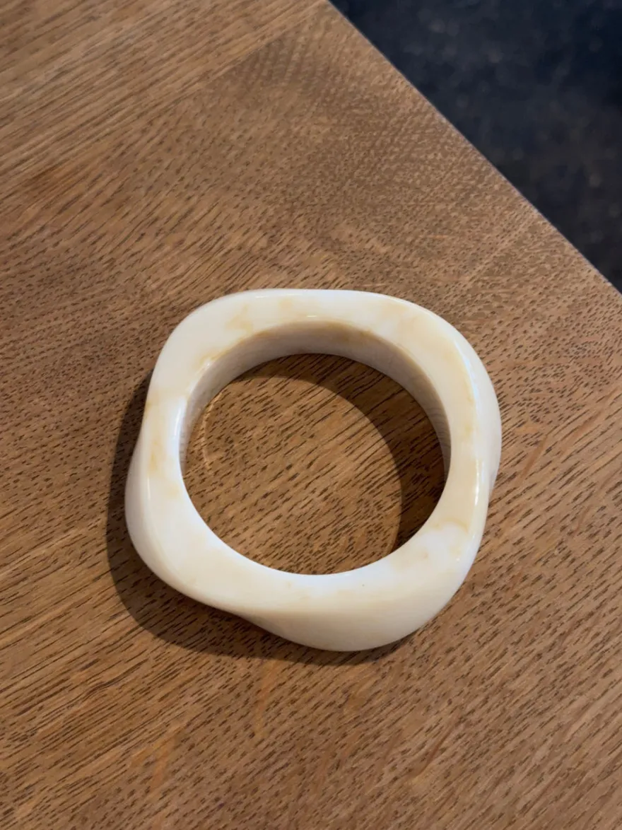 Design By Si Lykke chunky armbånd - Cream hvid Clearance