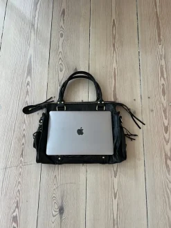 Design By Si Manhattan taske - Sort Discount