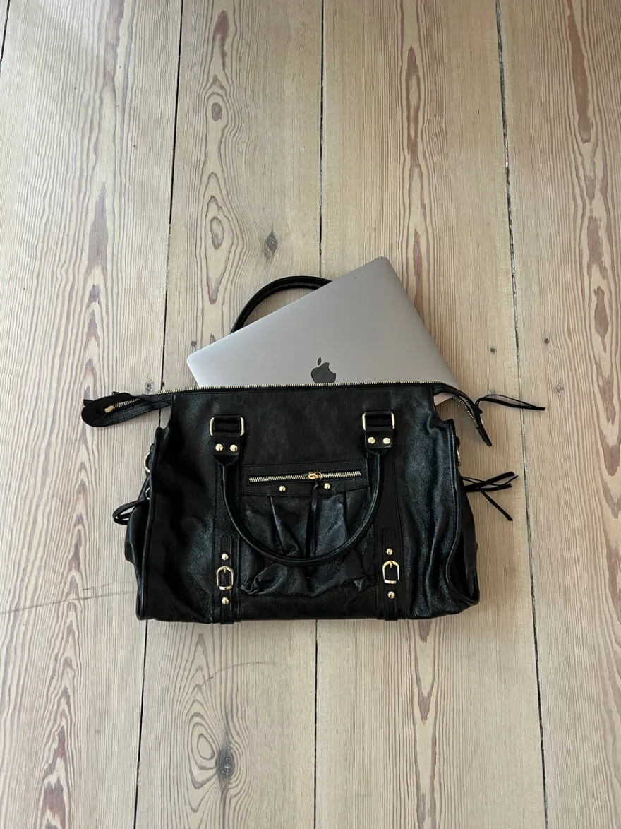 Design By Si Manhattan taske - Sort Discount