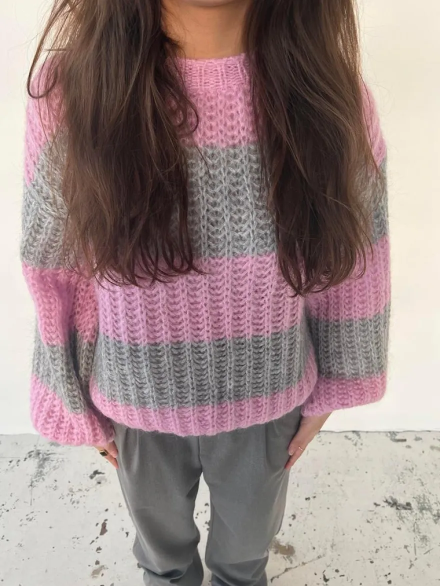 Design By Si Mathilde & Anna striktrøje - Grå/lyserød Best