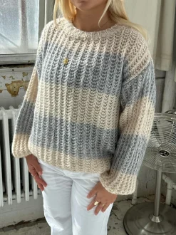Design By Si Melly striktrøje med striber - Beige/grå Sale