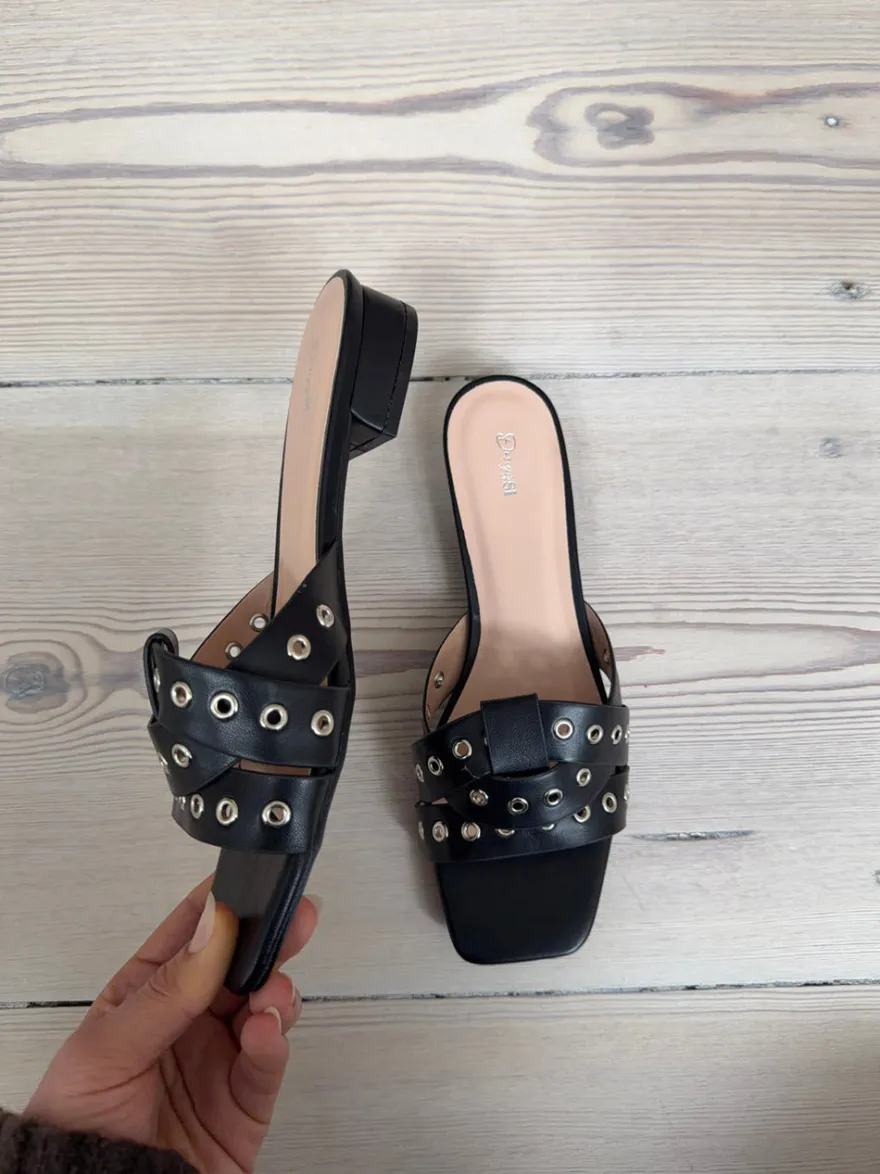 Design By Si Milina sandaler med nitter - Sort Sale