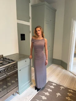 Design By Si Mina one shoulder maxikjole - Taupe New