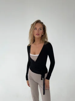 Design By Si Motion wrap bluse - Jet Black Best
